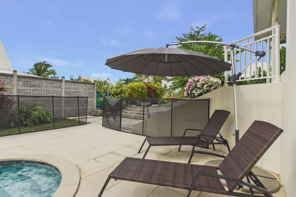 location villa 6 personnes  -accès sécurisé piscine